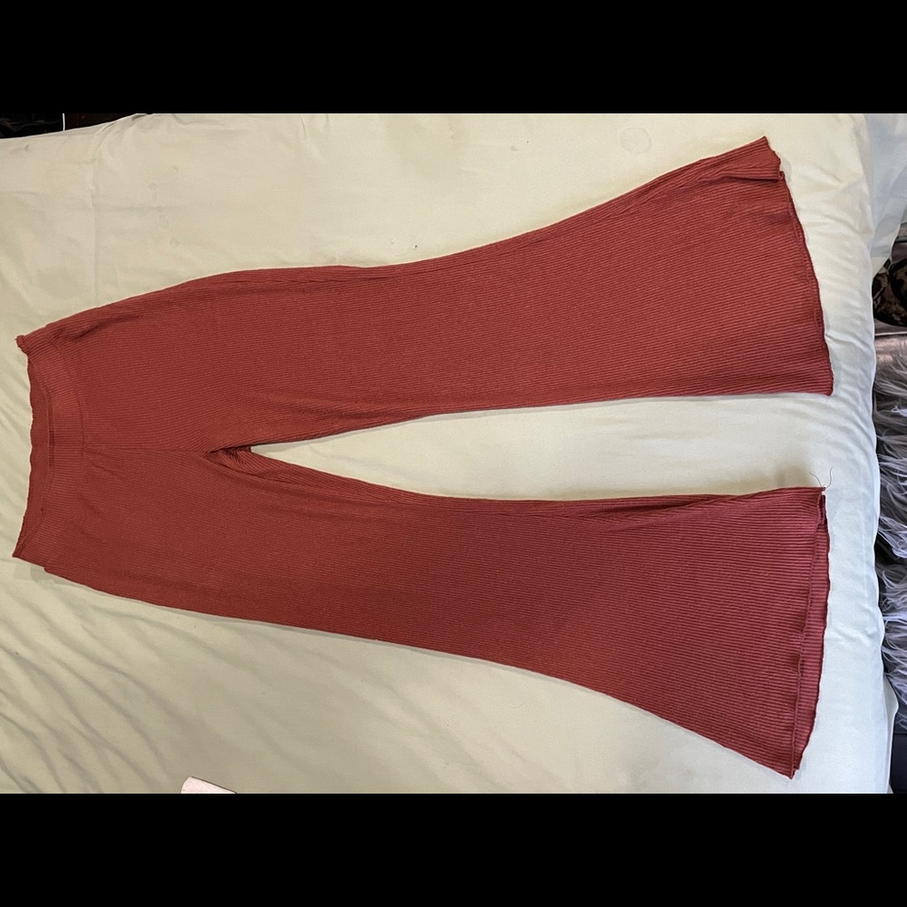 Urban outfitters stretch pants!